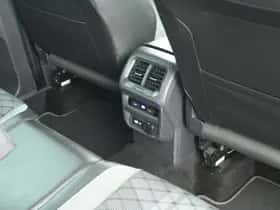Volkswagen Tiguan (2021) thumbnail 36