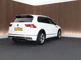Volkswagen Tiguan (2021) thumbnail 8