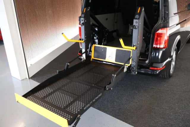 Volkswagen Transporter (2019) thumbnail 6