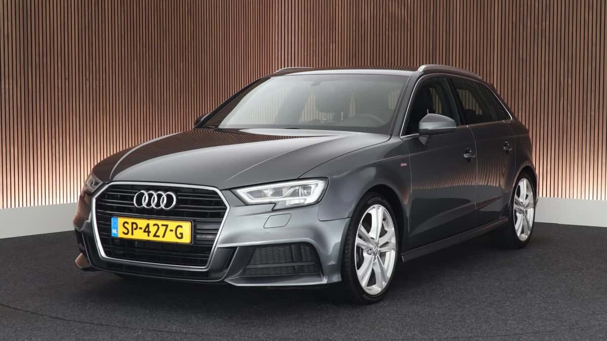 Audi A3 (2018) — foto 1