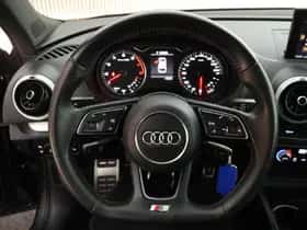 Audi A3 (2018) thumbnail 17