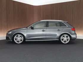 Audi A3 (2018) thumbnail 5