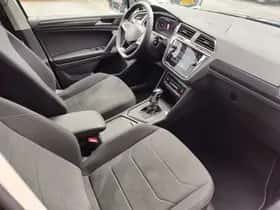 Volkswagen Tiguan (2020) thumbnail 2