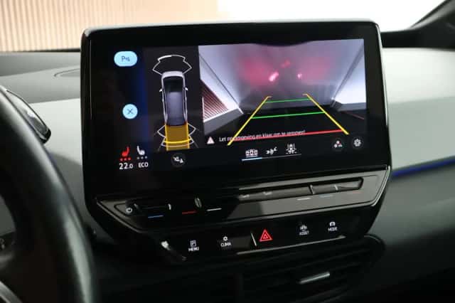 Volkswagen ID.3 (2020) thumbnail 5