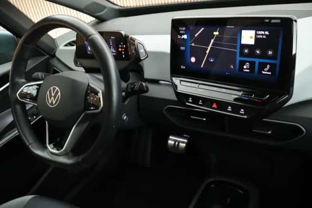 Volkswagen ID.3 (2022) thumbnail 3