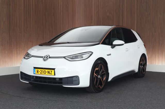 Volkswagen ID.3 (2021) thumbnail 1