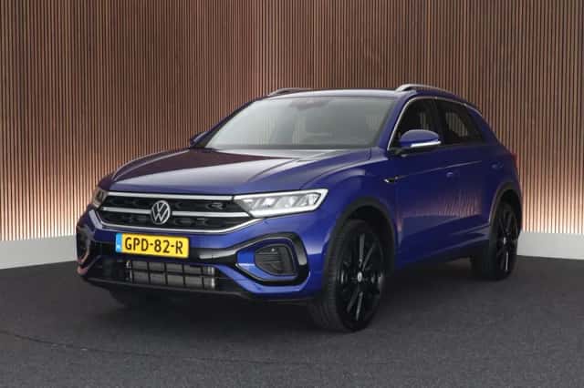 Volkswagen T-Roc (2023) thumbnail 1