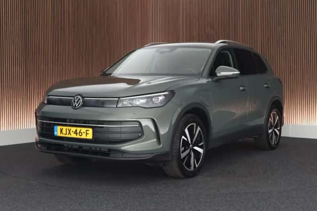 Volkswagen Tiguan (2025) thumbnail 1