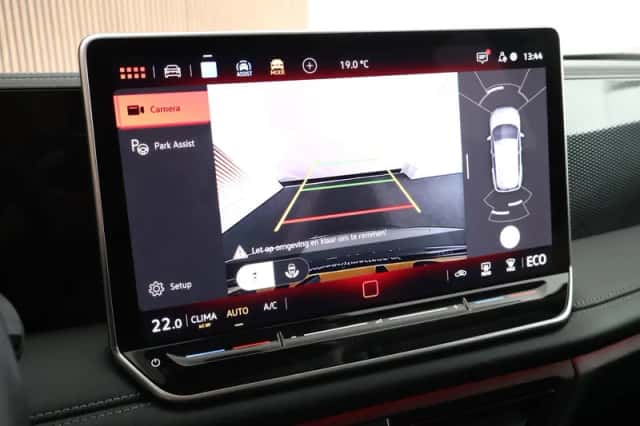 Volkswagen Tiguan (2025) thumbnail 4