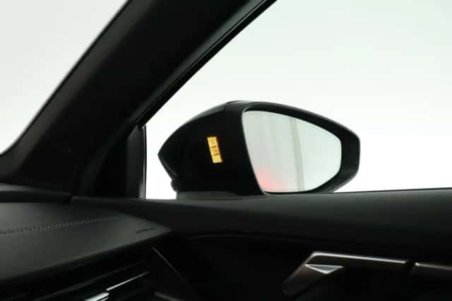 Audi A3 (2023) thumbnail 5
