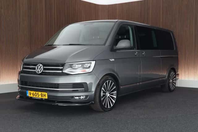 Volkswagen Transporter (2016) thumbnail 1