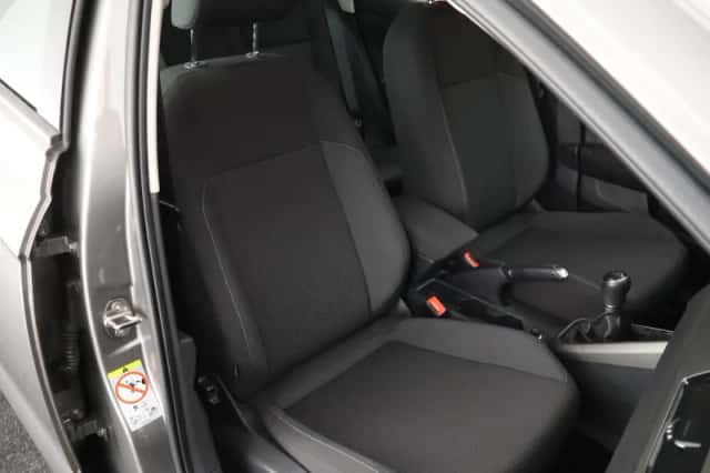 Volkswagen Polo (2021) thumbnail 2