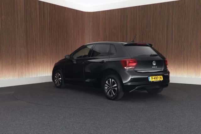 Volkswagen Polo (2021) thumbnail 5