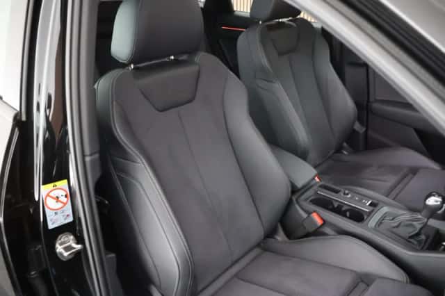 Audi Q3 (2024) thumbnail 2