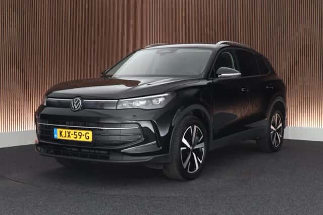 Volkswagen Tiguan (2025) thumbnail 1