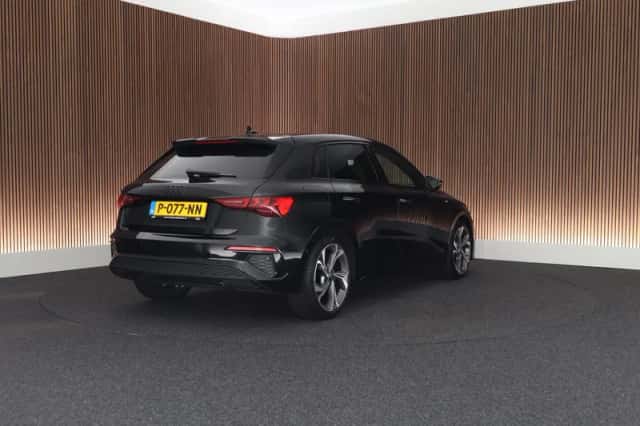 Audi A3 (2022) thumbnail 6