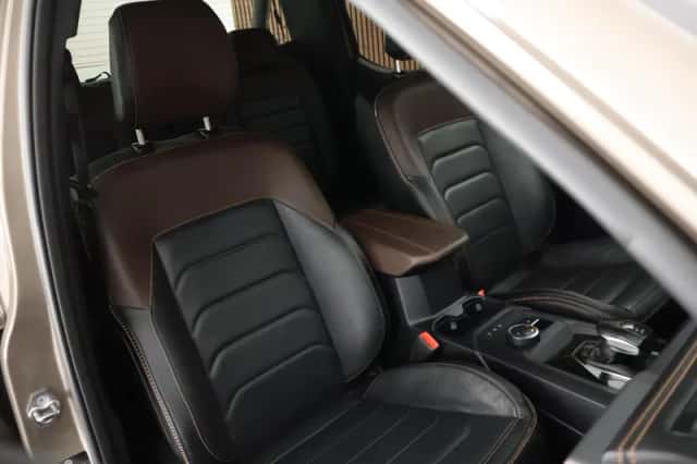 Volkswagen Amarok (2023) thumbnail 2