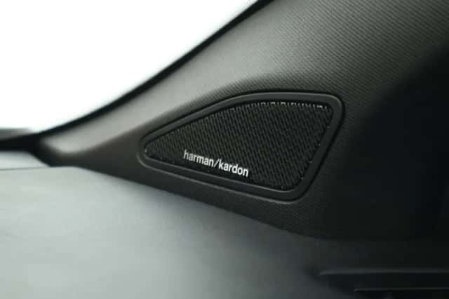 Volkswagen Amarok (2023) thumbnail 6