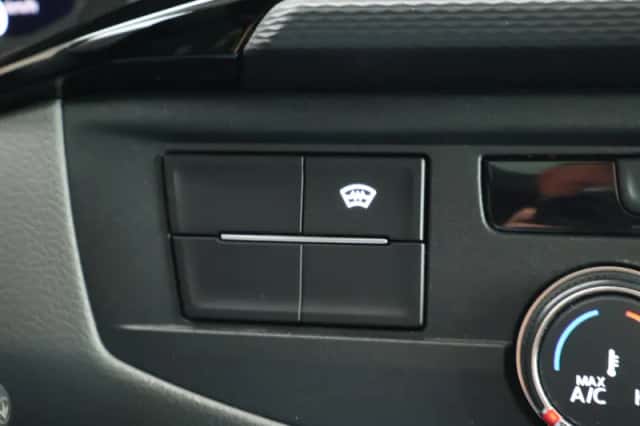 Volkswagen Transporter (2022) thumbnail 6