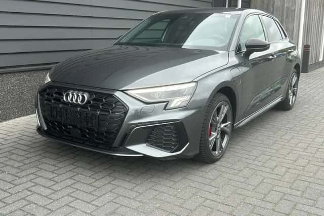 Audi A3 (2022) thumbnail 1