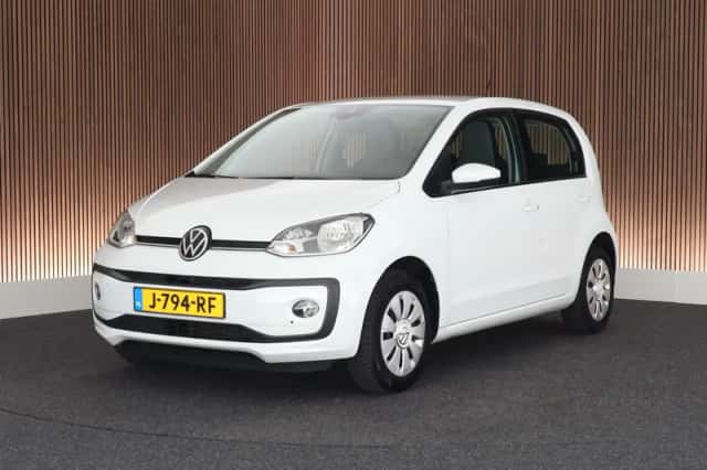 Volkswagen Up! (2020) thumbnail 1