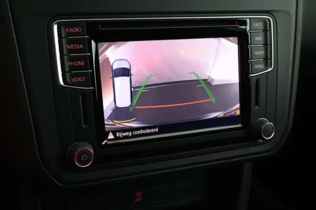 Volkswagen Caddy (2017) thumbnail 4