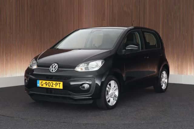 Volkswagen Up! (2019) thumbnail 1