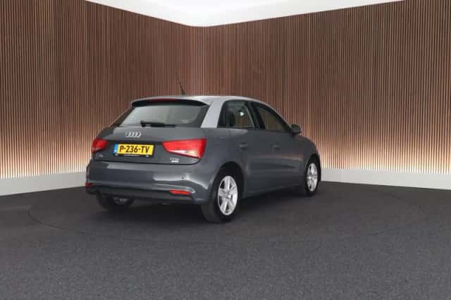 Audi A1 (2018) thumbnail 6