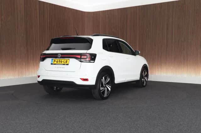 Volkswagen T-Cross (2021) thumbnail 6