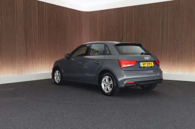 Audi A1 (2016) thumbnail 6