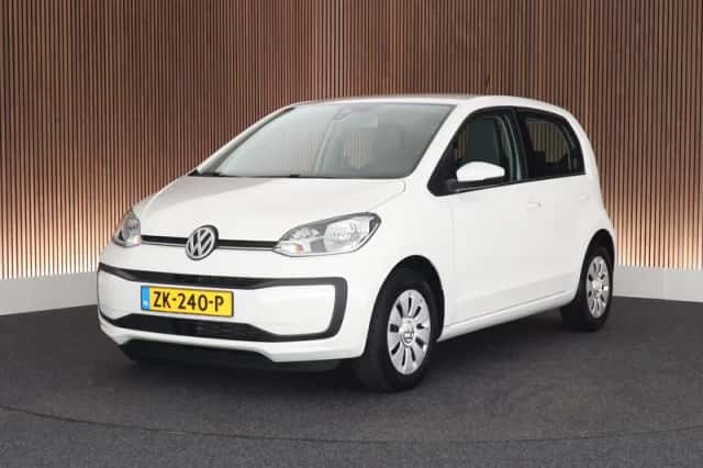 Volkswagen Up! (2019) thumbnail 1