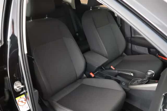 Volkswagen Polo (2021) thumbnail 2