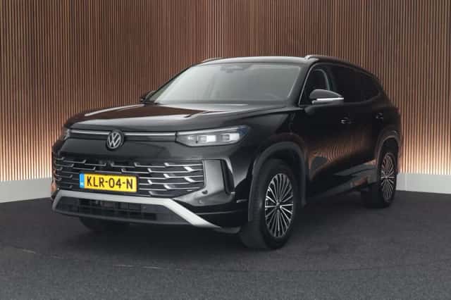 Volkswagen Tayron (2025) thumbnail 1