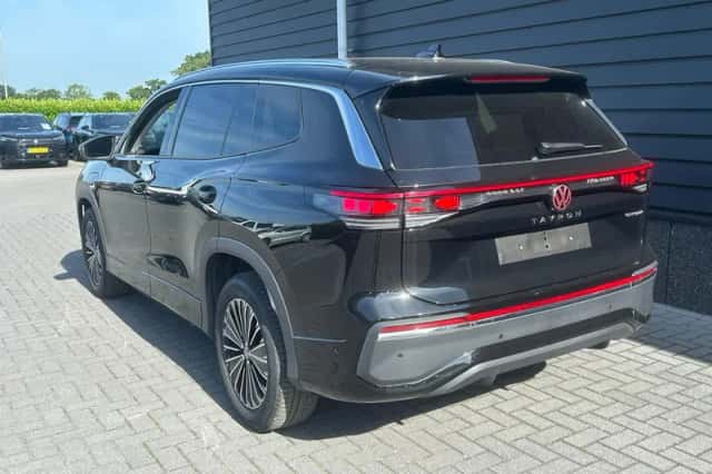 Volkswagen Tayron (2025) thumbnail 2