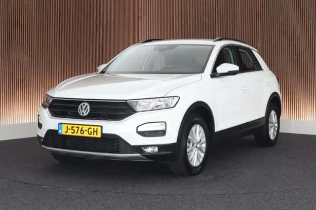 Volkswagen T-Roc (2018) thumbnail 1