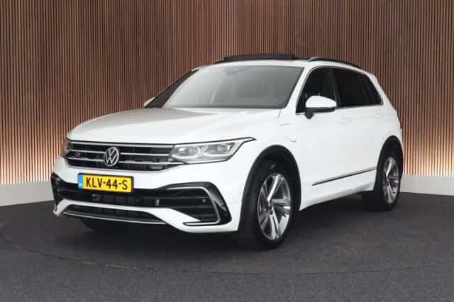 Volkswagen Tiguan (2023) thumbnail 1