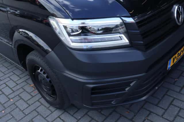 Volkswagen Crafter (2022) thumbnail 5