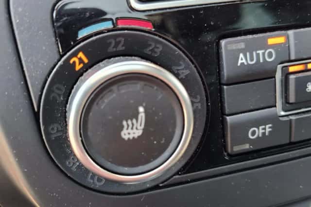 Volkswagen Tiguan (2014) thumbnail 4