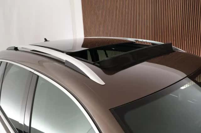 Volkswagen Tiguan (2014) thumbnail 5