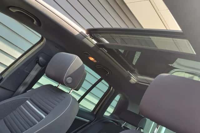 Volkswagen Tiguan (2014) thumbnail 5