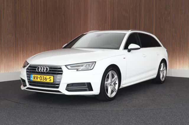Audi A4 (2018) thumbnail 1