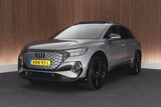 Audi Q4 e-tron (2022) thumbnail 1