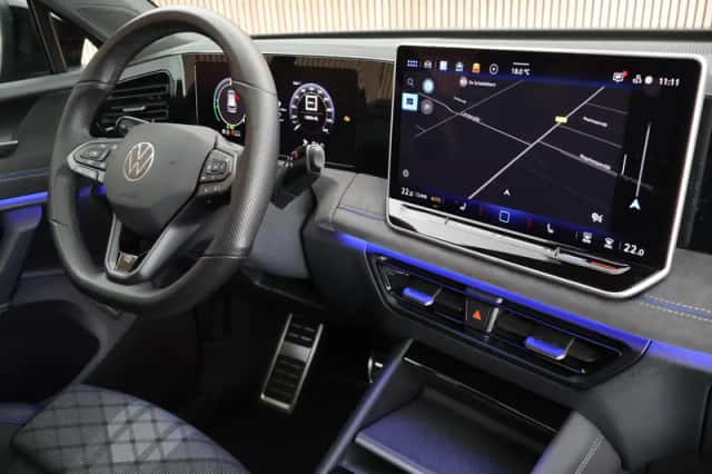 Volkswagen Tiguan (2026) thumbnail 2