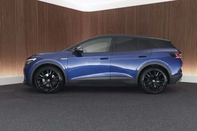 Volkswagen ID.4 (2020) thumbnail 6