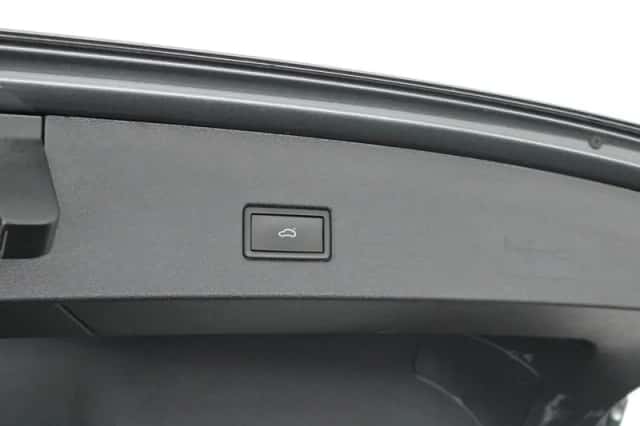 Volkswagen T-Roc (2022) thumbnail 6
