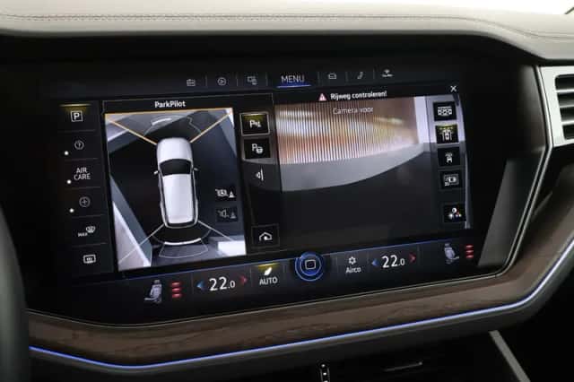 Volkswagen Touareg (2020) thumbnail 5