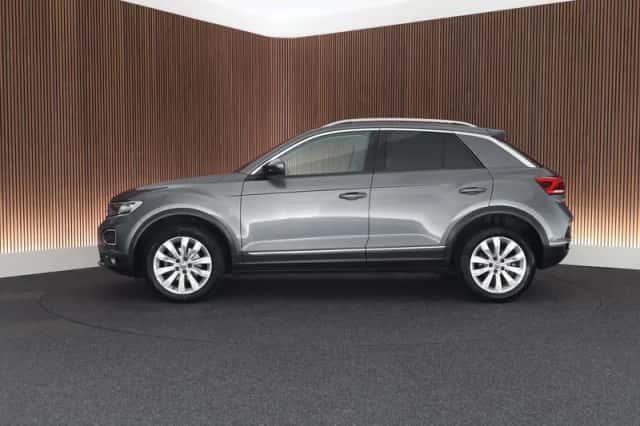 Volkswagen T-Roc (2020) thumbnail 5