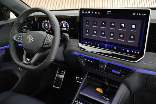 Volkswagen Tiguan (2026) thumbnail 3