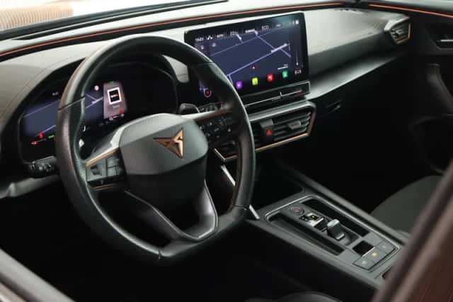 CUPRA Formentor (2024) thumbnail 3
