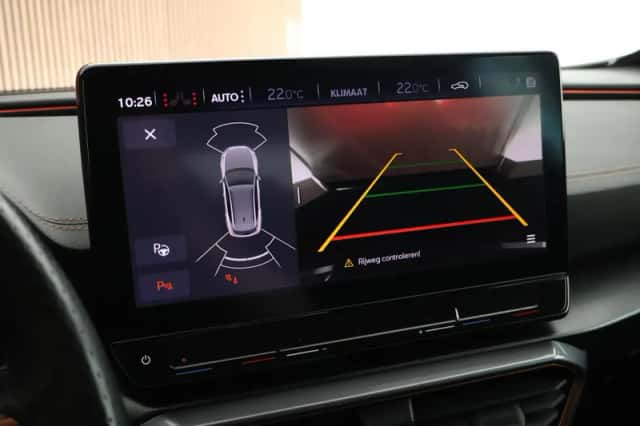 CUPRA Formentor (2024) thumbnail 5